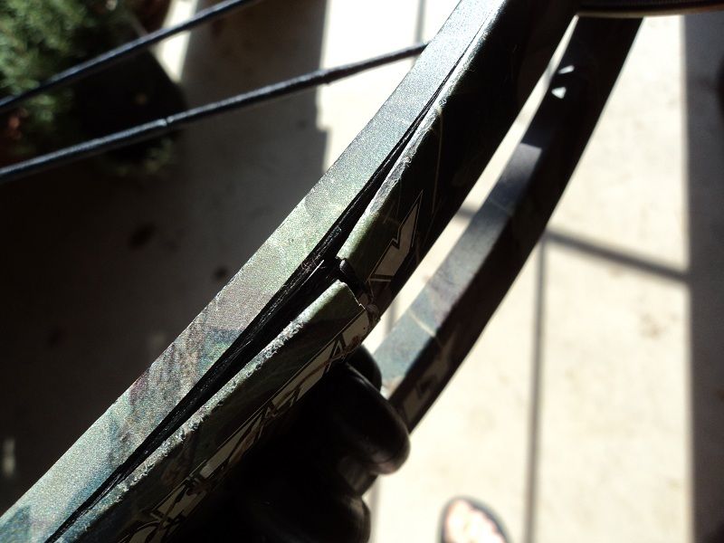 Bow has crack in limb New Jersey Hunters