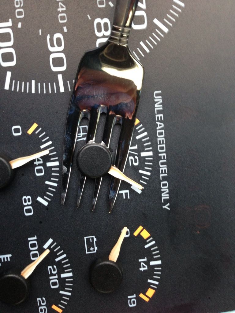 HOW TO Fix Bouncy/Hummingbird Fuel Gauge Needle GMT400 The