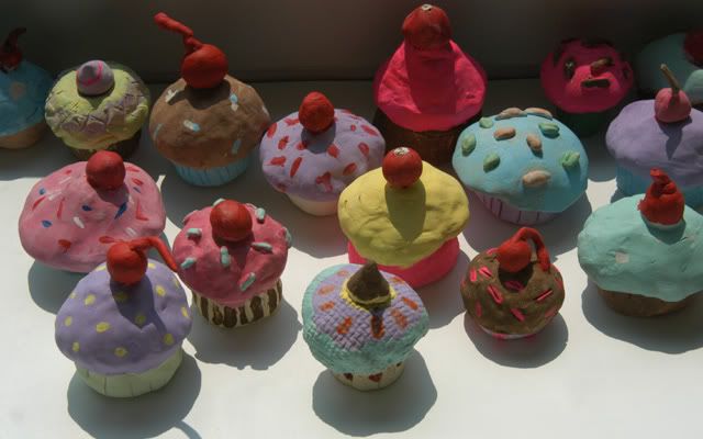 wayne thiebaud cupcake. Wayne Thiebaud Cupcakes